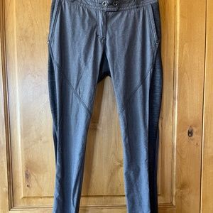 Lululemon Women's Moto Style Size 6 Pant